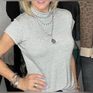 NWT. Cabi Slinky Turtleneck Tee. #4372. Size Large.